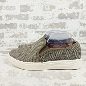 Sofft Women's Brown Slip-On Sneakers